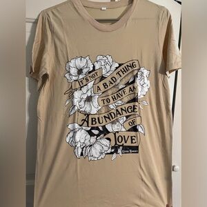 Katee Robert Abundance of Love Bookish Box Shirt (M)
